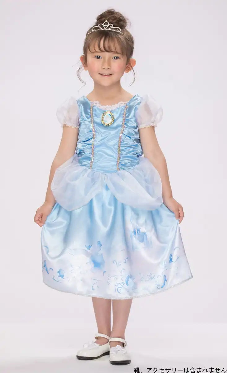 TAKARA TOMY Disney Princess Fashionable Dress Cinderella- Japan Figure Store - #1 Bring To You The Best Japanese Goods