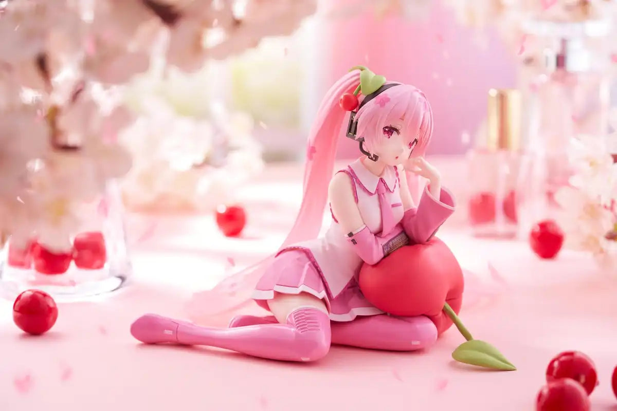Taito Sakura Miku Cherry Cushion Ver Cute Tabletop Figure