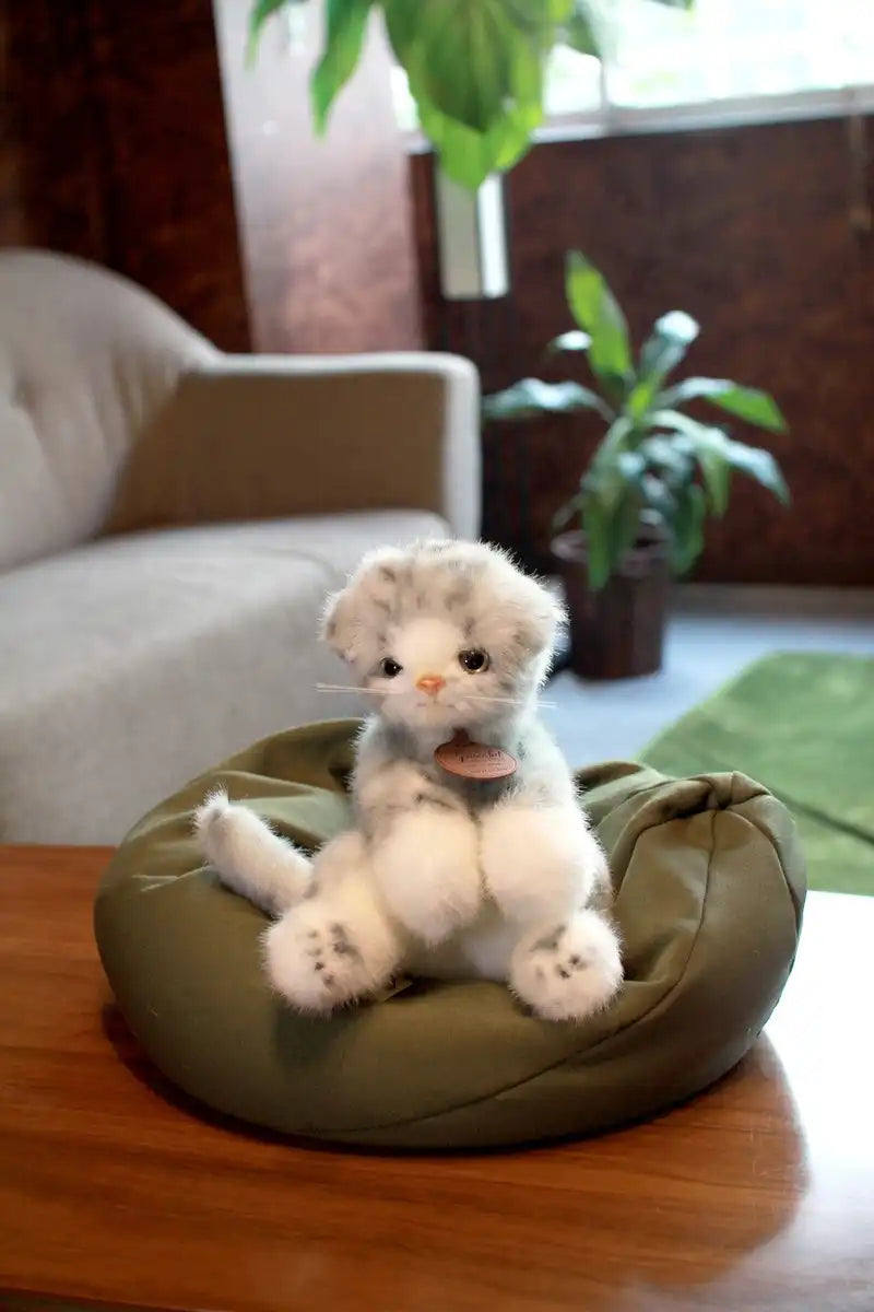 Sanei Boeki Graceful Cat Stuffed Animal Grey 22cm - Made in Japan- Japan Figure Store - #1 Bring To You The Best Japanese Goods