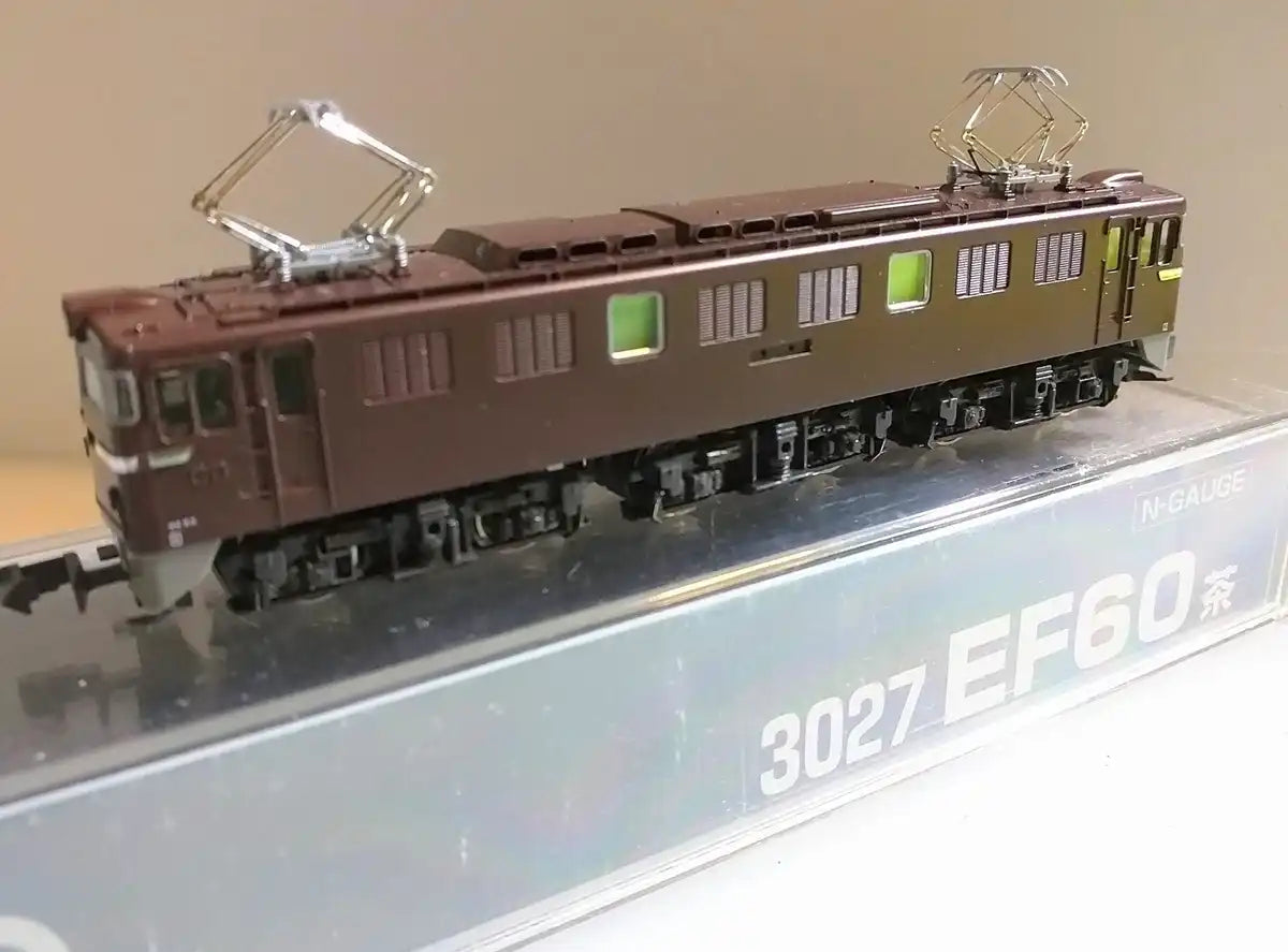 Kato 3027 EF60 Electric Locomotive Model in Brown Colour- Japan Figure Store - #1 Bring To You The Best Japanese Goods