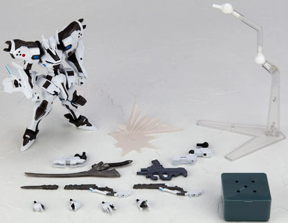 Kaiyodo Revoltech Muv-Luv Alternative Shiranui Type-2 XFJ-01a Figure