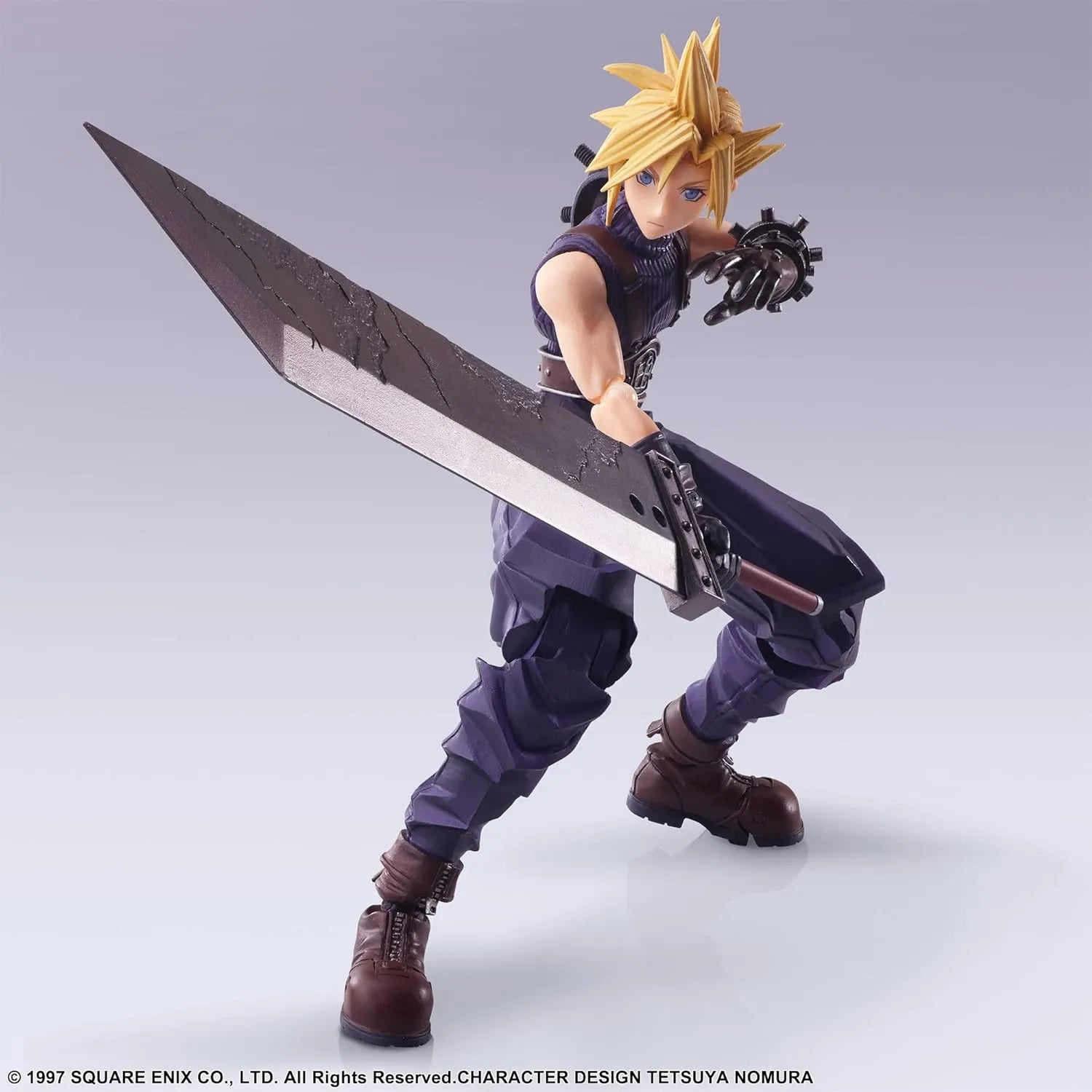 Square Enix Final Fantasy VII Cloud Strife Bling Arts Figure