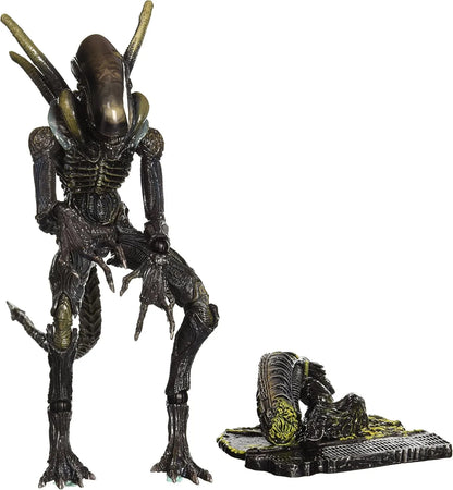 Square Enix Play Arts Kai Lurker Alien Action Figure Collectible