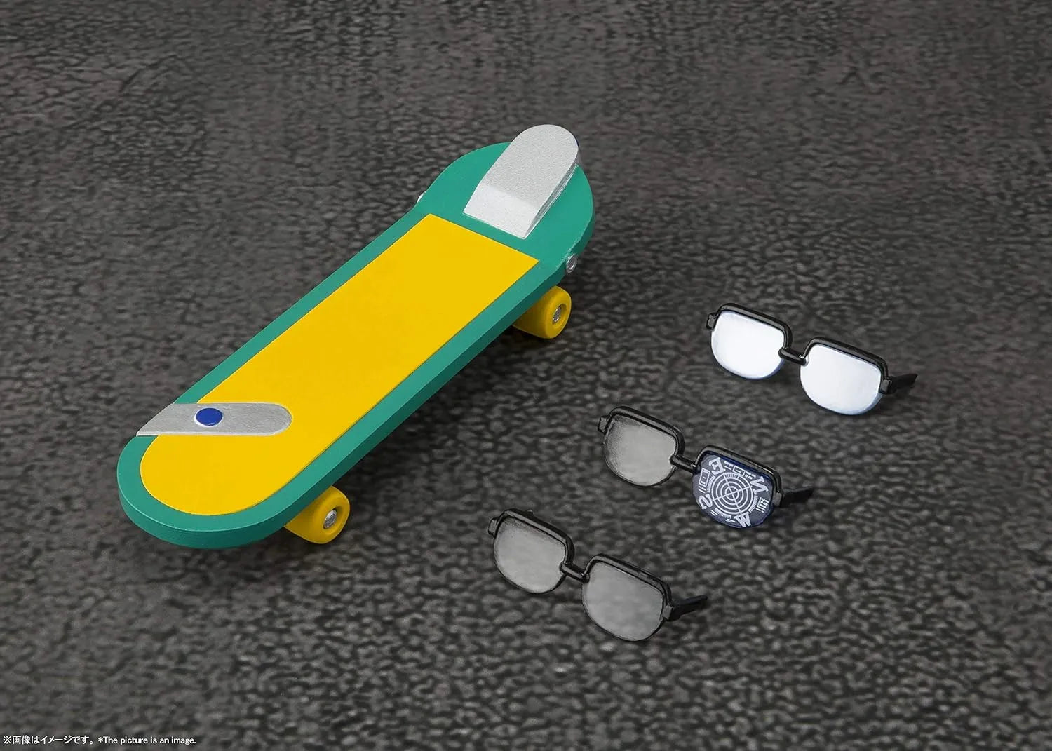 Tamashii Nations Detective Conan Edogawa Chase Version PVC Figure