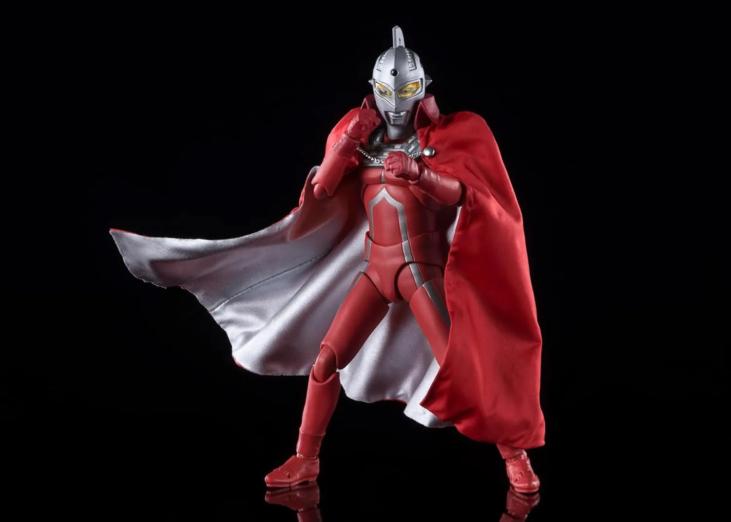 Tamashii Nations Ultraman Brothers Mantle S.H. Figuarts Figure