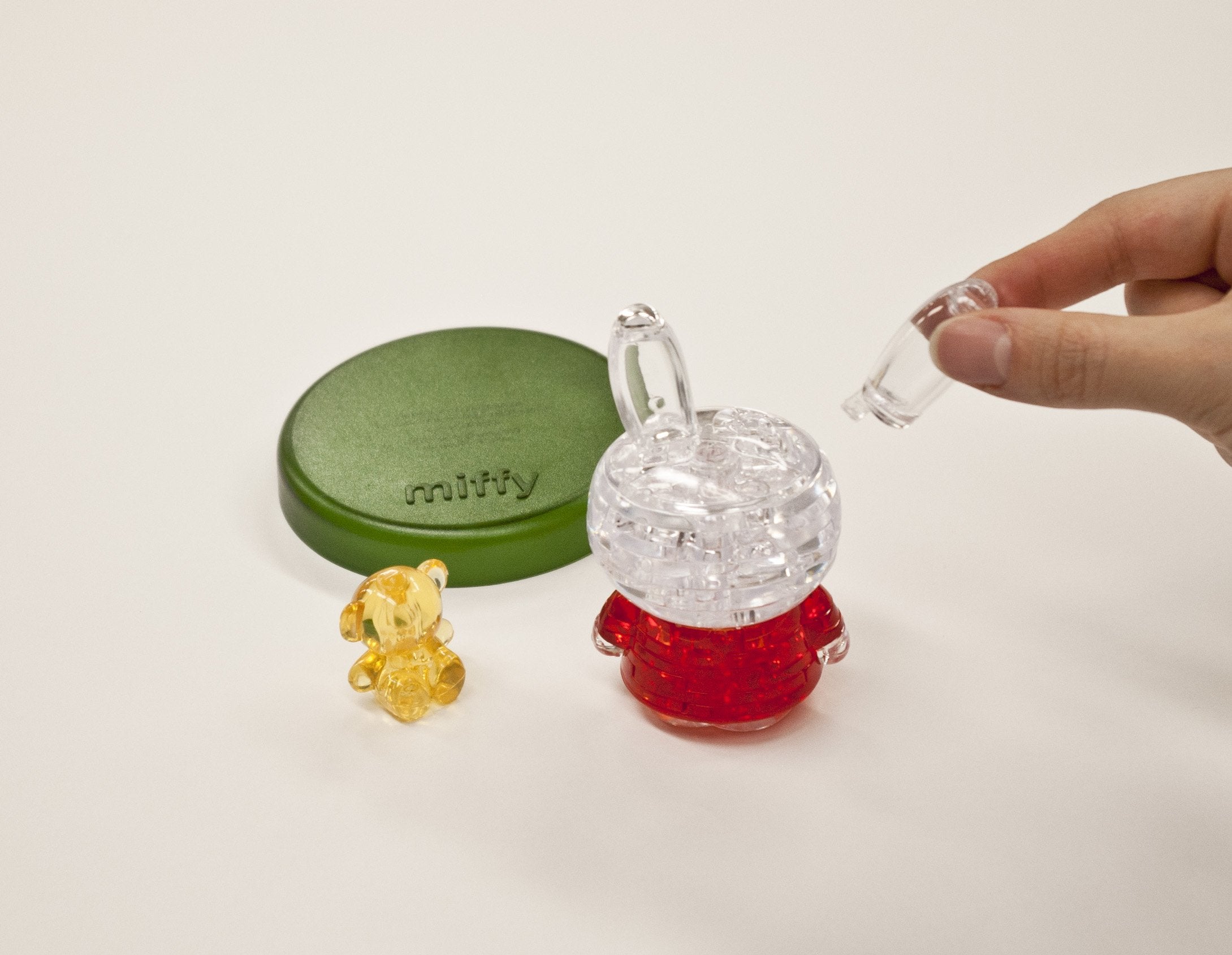 Beverly 38 Pieces Crystal Puzzle Miffy Yellow Bear 3D Puzzle Models Block Toys- Japan Figure Store - #1 Bring To You The Best Japanese Goods