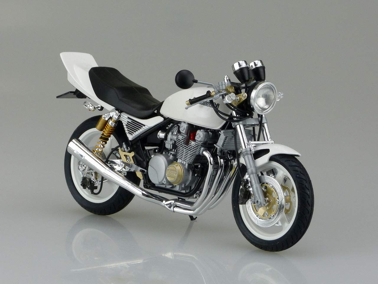 AOSHIMA 51689 Bike 16 Kawasaki Zephyrx With Custom Parts 1/12 Scale Kit- Japan Figure Store - #1 Bring To You The Best Japanese Goods