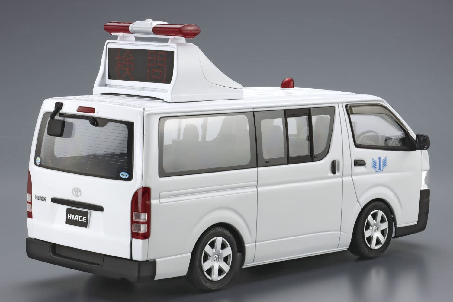 AOSHIMA The Patrol Car 1/24 No.5 Toyota Trh200V Hiace Traffic Accident Handling Vehicle / Area Inspection Vehicle `07 Plastic Model- Japan Figure Store - #1 Bring To You The Best Japanese Goods