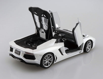 AOSHIMA The Super Car 1/24 Lamborghini Aventador Lp700-4 Roadster 2012 Plastic Model- Japan Figure Store - #1 Bring To You The Best Japanese Goods