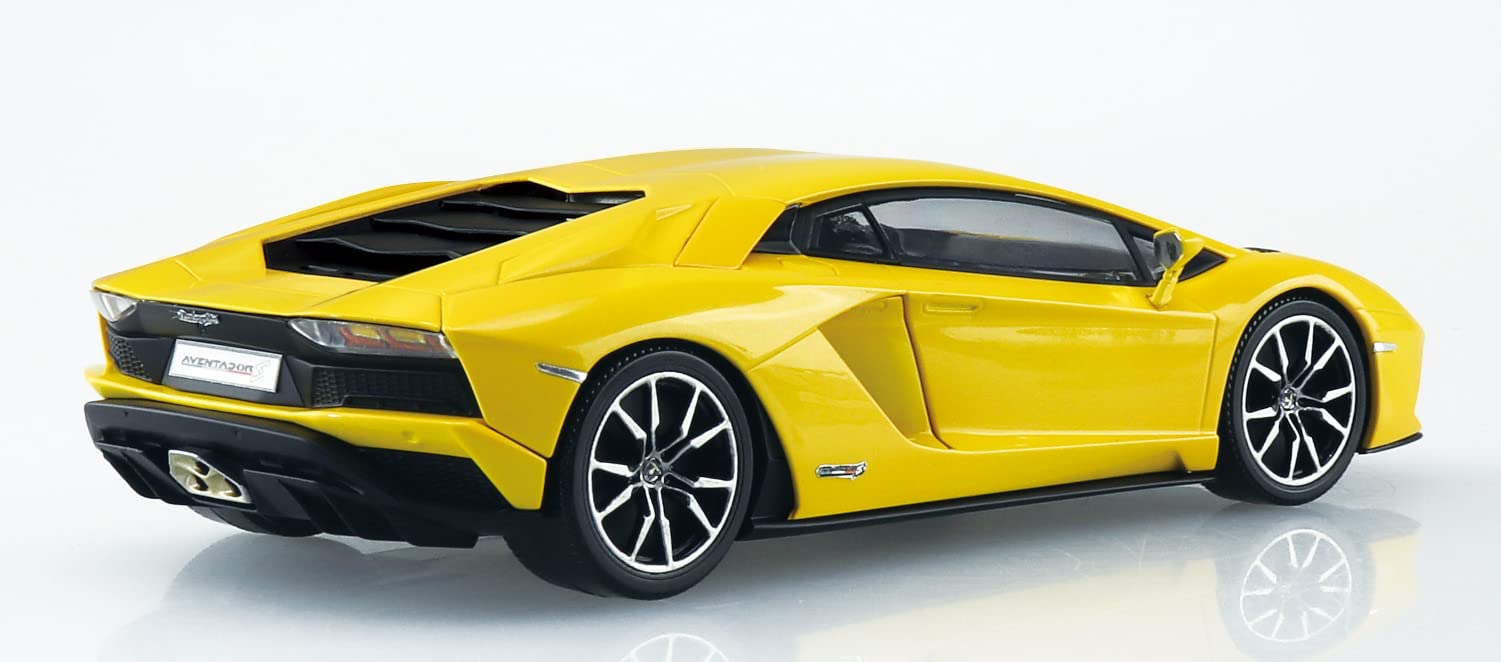 AOSHIMA The Snap Kit No.12-B 1/32 Lamborghini Aventador S Pearl Yellow Plastic Model- Japan Figure Store - #1 Bring To You The Best Japanese Goods