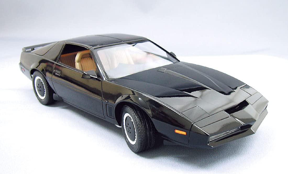 AOSHIMA Knight Rider 1/24 -Knight 2000 K.I.T.T. Season I Plastic Model Plastic Model- Japan Figure Store - #1 Bring To You The Best Japanese Goods