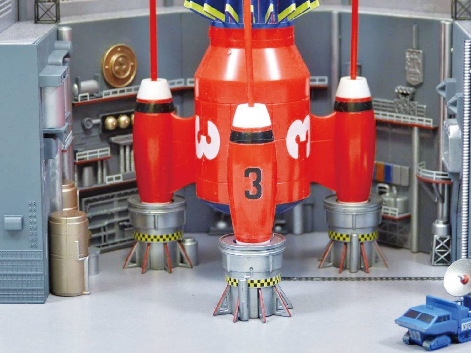 AOSHIMA Thunderbirds 1/350 Thunderbird 3 & Launch Bayplastic Model- Japan Figure Store - #1 Bring To You The Best Japanese Goods
