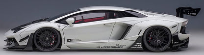 Autoart 1/18 LBWKS Aventador 79241 White/Black- Japan Figure Store - #1 Bring To You The Best Japanese Goods