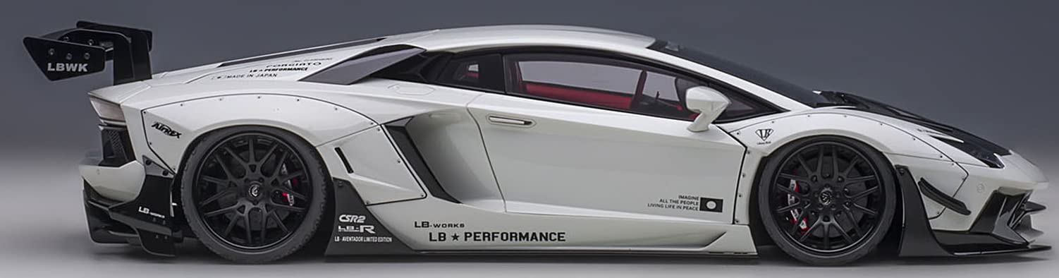 Autoart 1/18 LBWKS Aventador 79241 White/Black- Japan Figure Store - #1 Bring To You The Best Japanese Goods