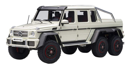 Autoart 1/18 Mercedes-Benz G63 AMG 6X6 Pearl White 76307- Japan Figure Store - #1 Bring To You The Best Japanese Goods