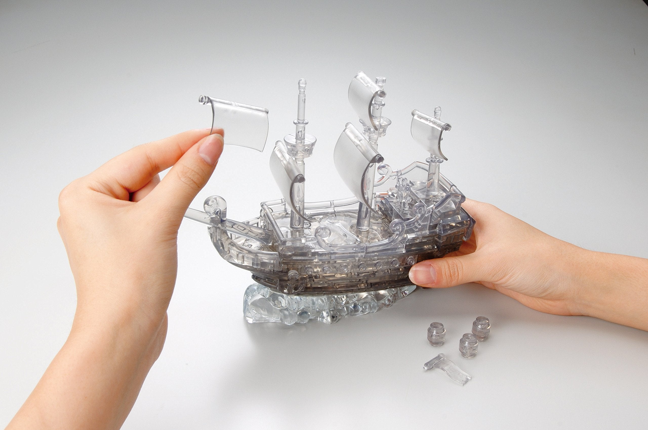 Beverly Crystal Puzzle 98 Pieces Pirate Ship Black 50141 With Display Light 3D Ship Puzzle- Japan Figure Store - #1 Bring To You The Best Japanese Goods