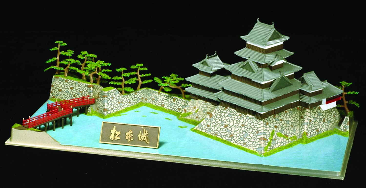 DOYUSHA S24 Japanese Matsumoto Castle 1/350 Scale Plastic Model- Japan Figure Store - #1 Bring To You The Best Japanese Goods