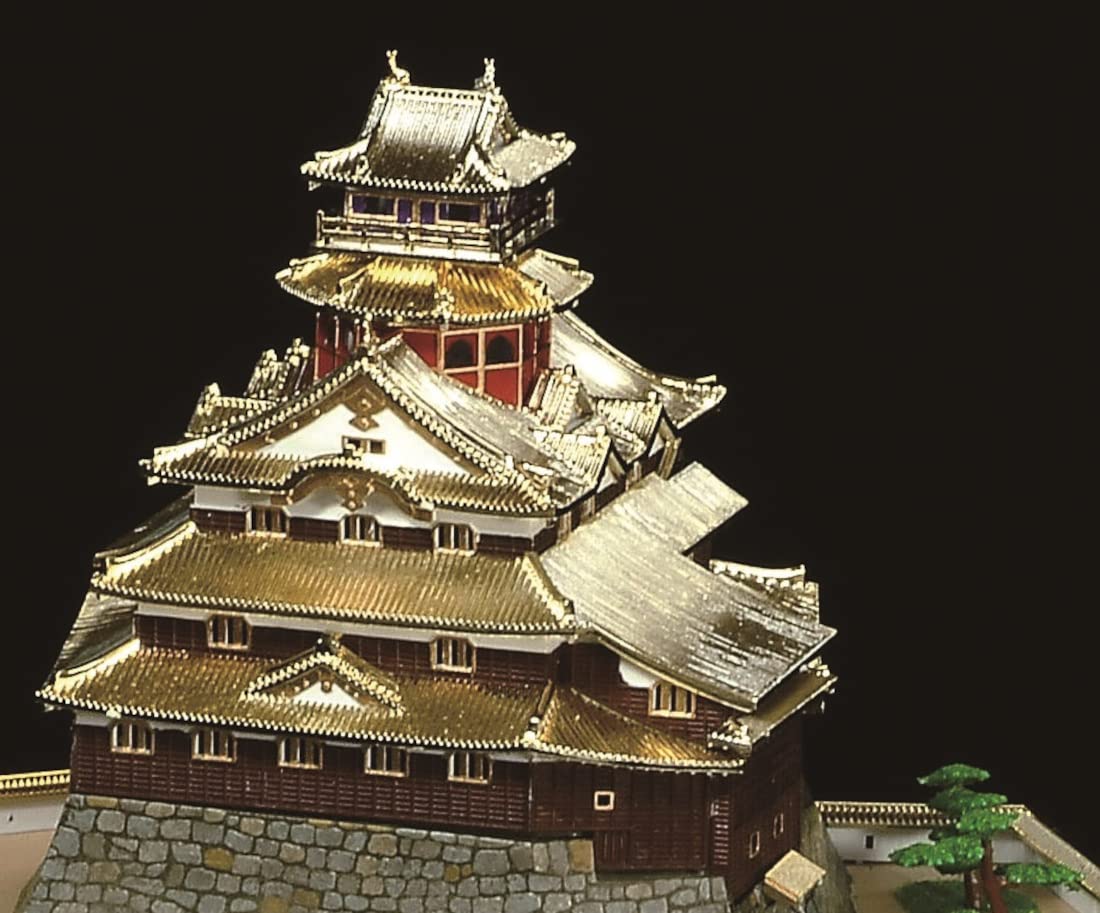 DOYUSHA Dg6 Japanese Azuchi Castle Dx Gold 1/360 Scale Plastic Model- Japan Figure Store - #1 Bring To You The Best Japanese Goods