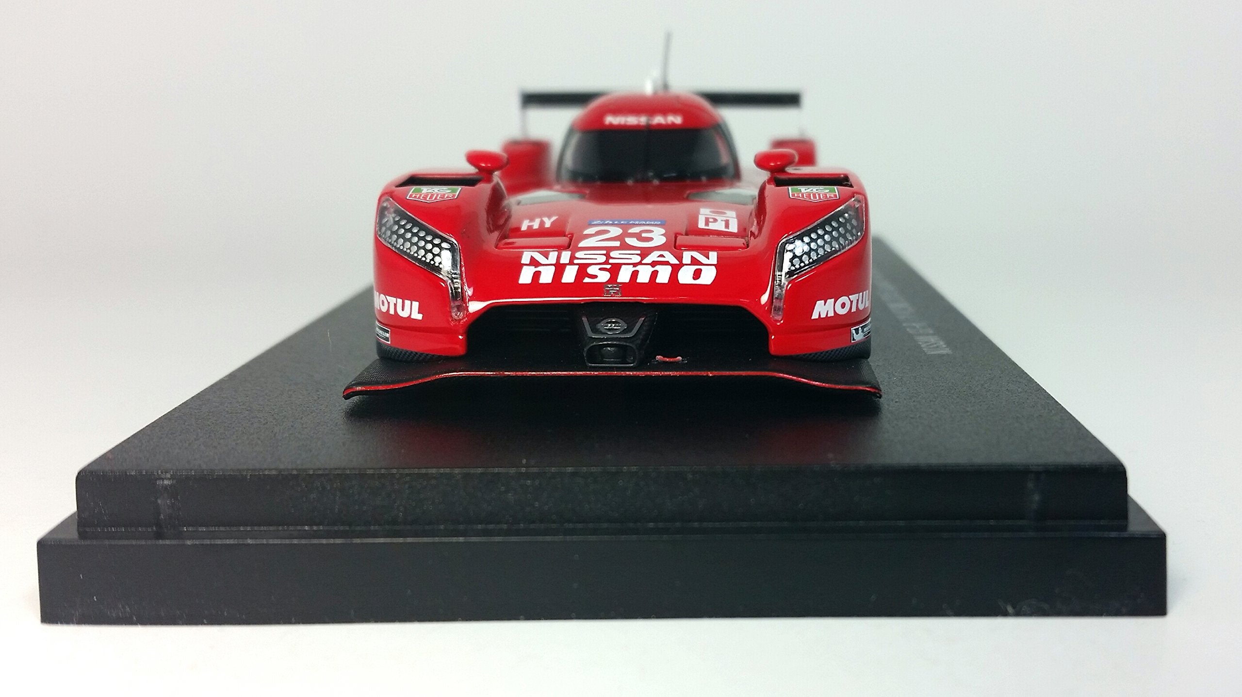 EBBRO 45250 Nissan Gt-R Lm Nismo 2015 Launch Version Red 1/43 Scale- Japan Figure Store - #1 Bring To You The Best Japanese Goods