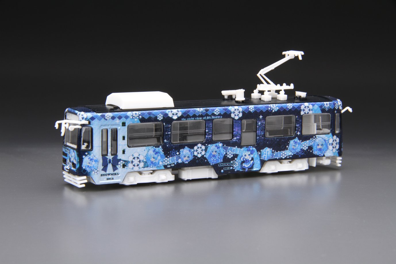 FUJIMI 910048 Snow Miku 2012 Sapporo Railway Type 3300 1/150 Scale Kit- Japan Figure Store - #1 Bring To You The Best Japanese Goods