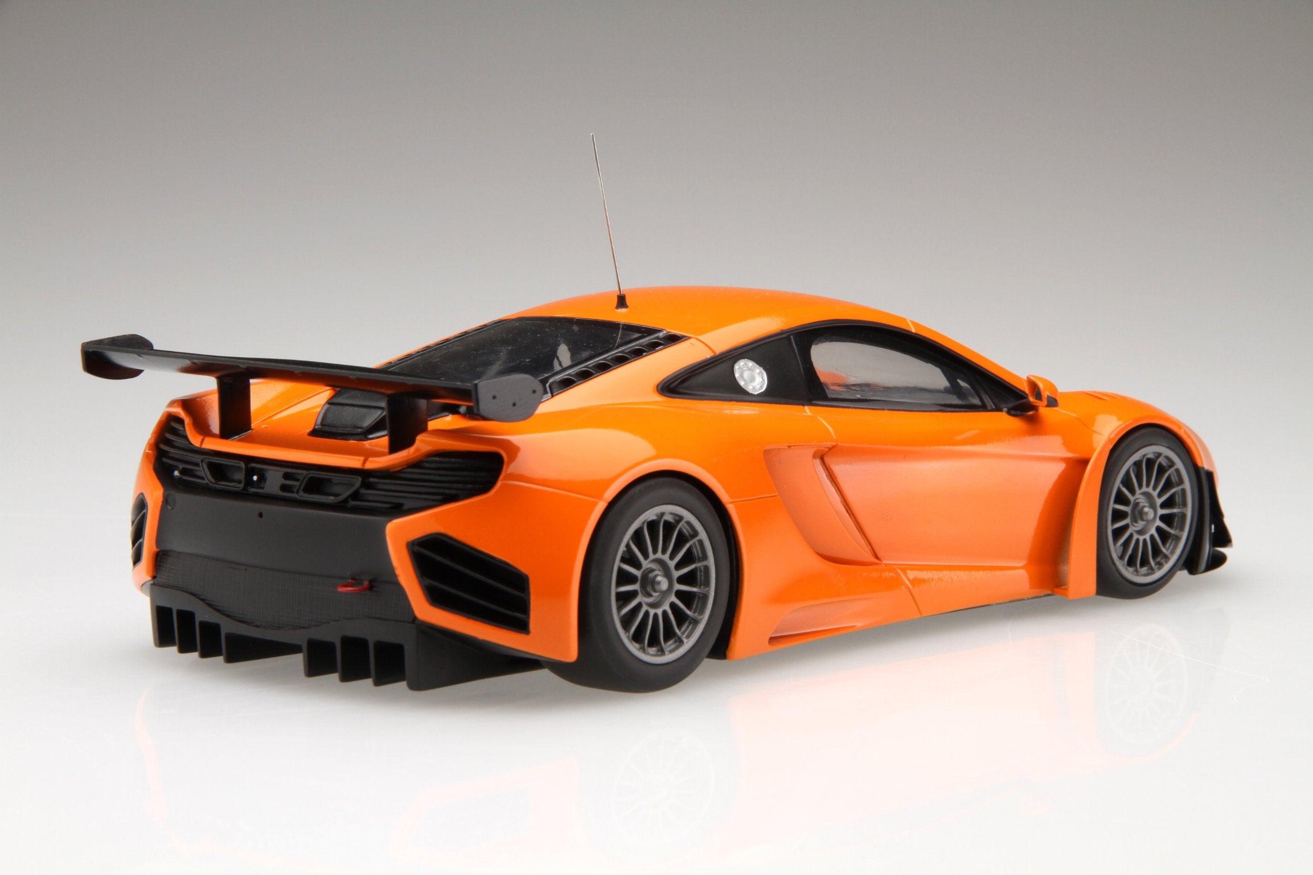 Fujimi 1/24 Mclaren MP4/12C GT3 Model Car- Japan Figure Store - #1 Bring To You The Best Japanese Goods