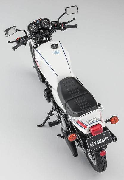 Hasegawa 1/12 Yamaha RZ250 (4L3) 1980 BK13- Japan Figure Store - #1 Bring To You The Best Japanese Goods