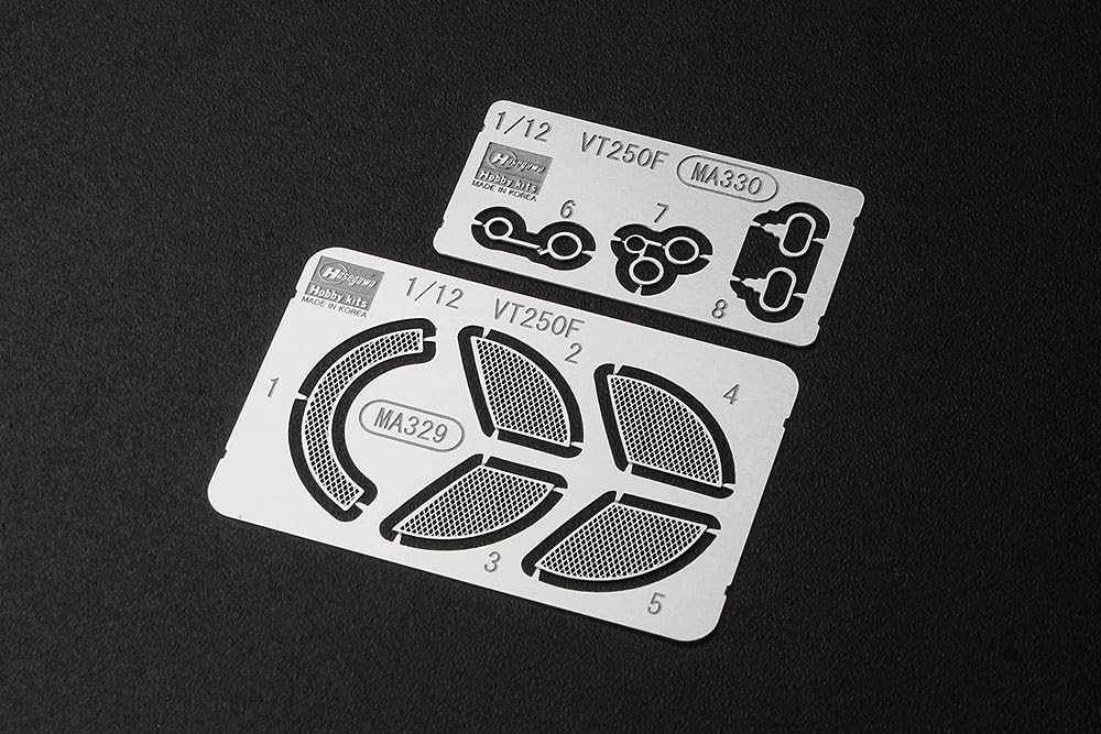 Hasegawa 1/12 Honda VT250F Plastic Model with Photo-Etched Parts 21750- Japan Figure Store - #1 Bring To You The Best Japanese Goods