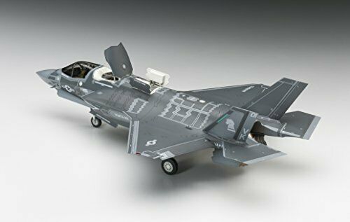 Hasegawa F-35 Lightning Ii Type B 'u.s. Marine'. Plastic Model Kit- Japan Figure Store - #1 Bring To You The Best Japanese Goods
