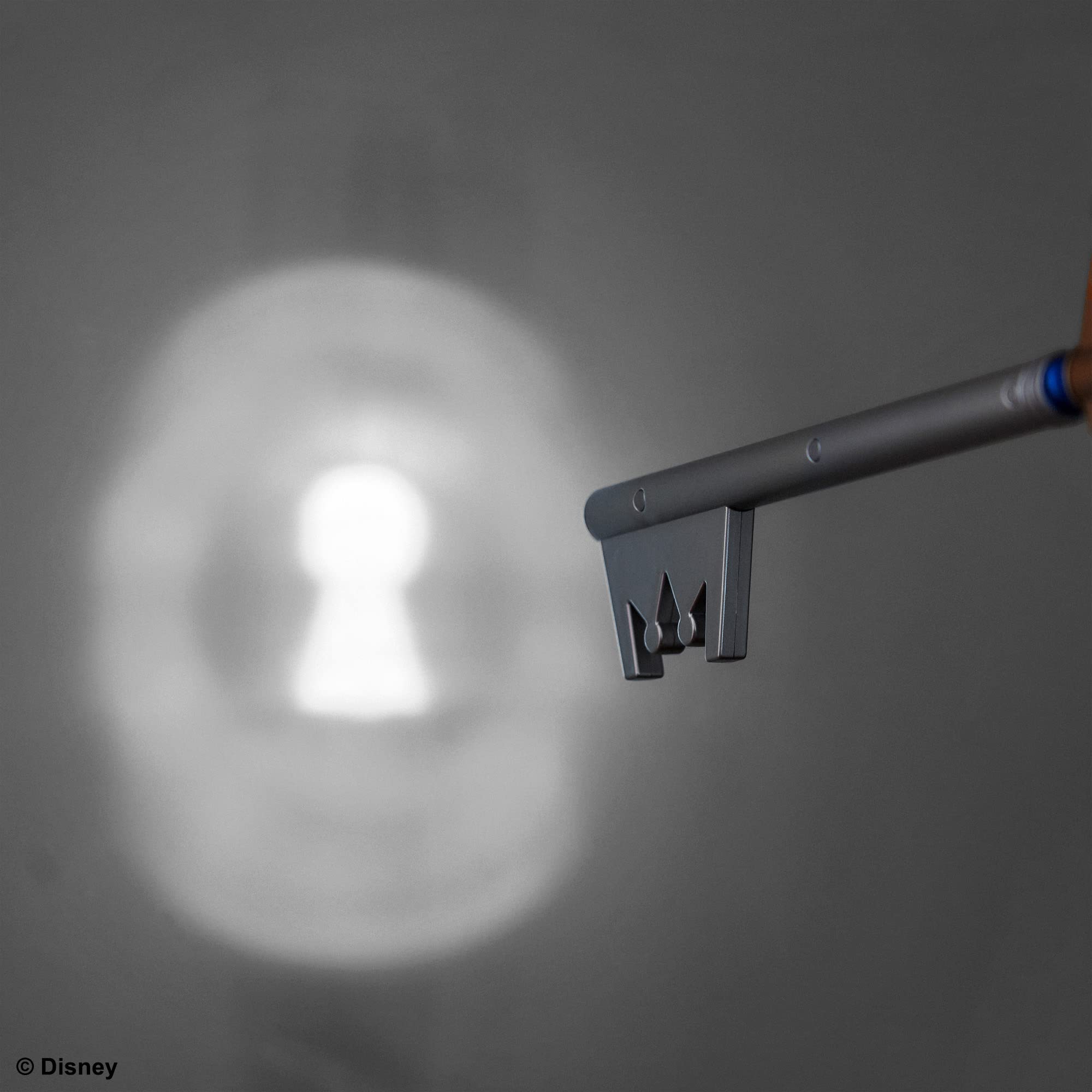 Square Enix Kingdom Hearts Light Up Keyblade Kingdom Chain- Japan Figure Store - #1 Bring To You The Best Japanese Goods