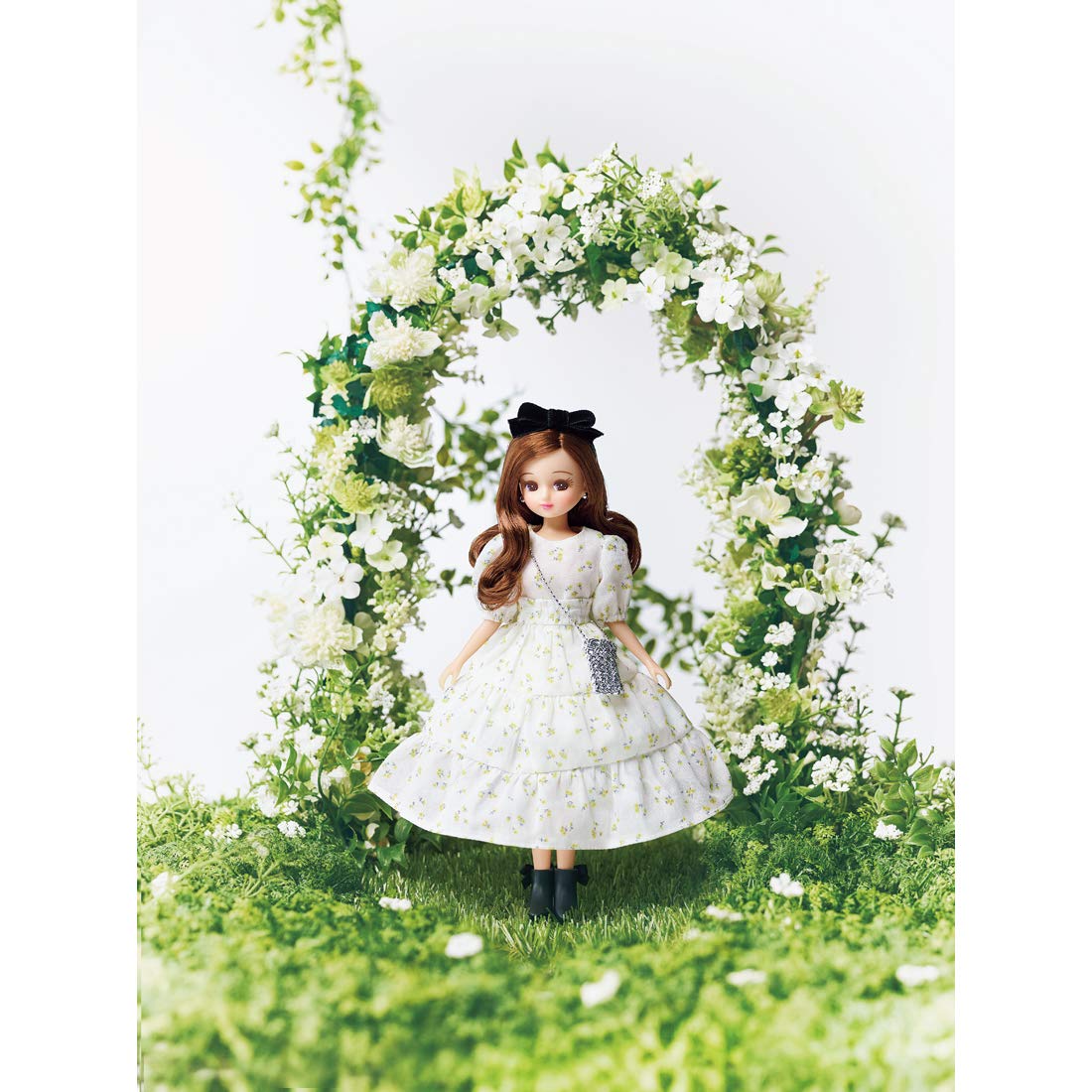 TAKARA TOMY Licca Doll Very Collaboration Outfit Licca Doll- Japan Figure Store - #1 Bring To You The Best Japanese Goods