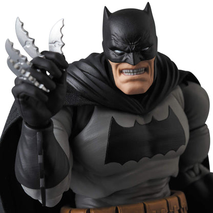 Mafex Batman (The Dark Knight Returns) Height Approx 160Mm Painted Action Figure- Japan Figure Store - #1 Bring To You The Best Japanese Goods