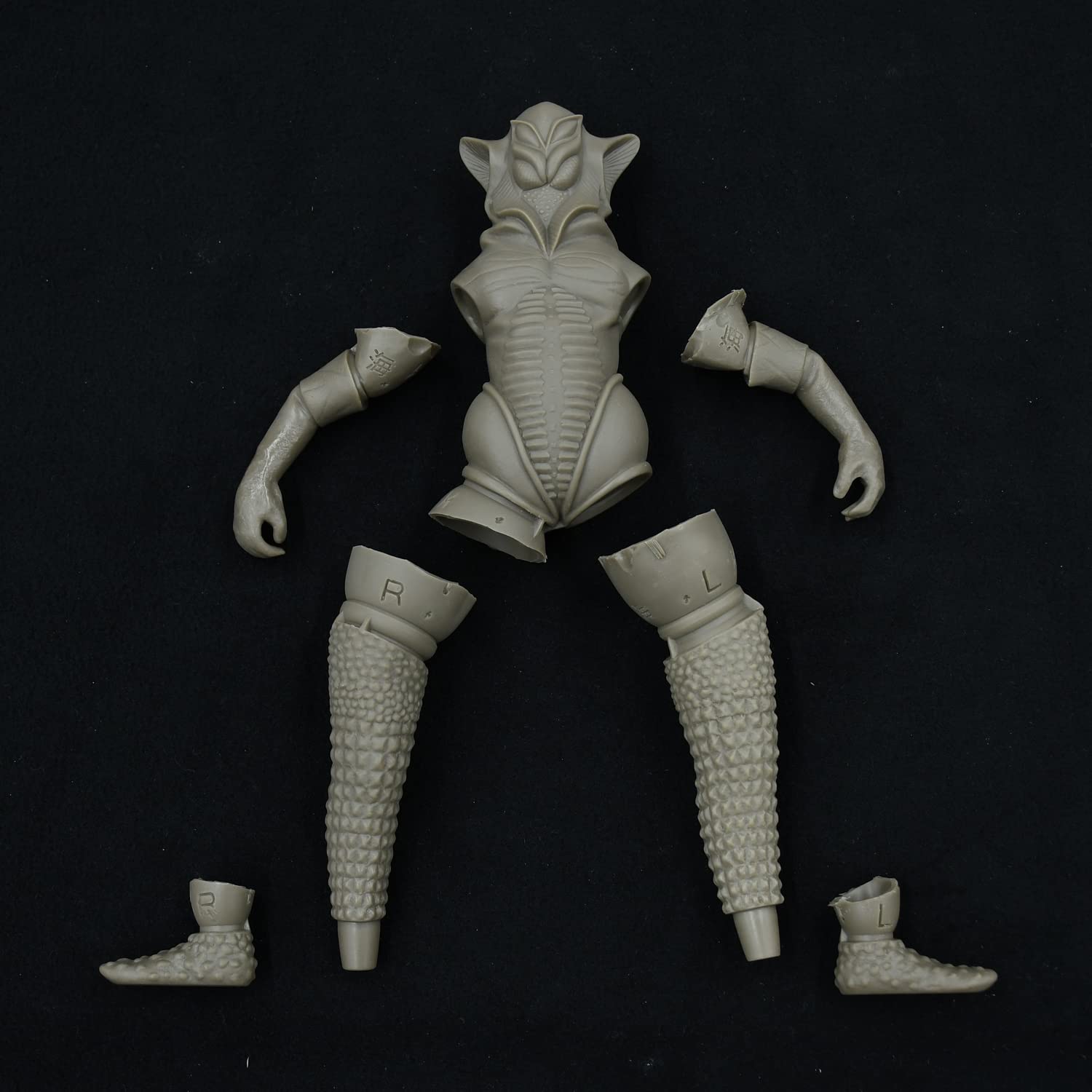 Kaiyodo Kochi Mefiras Alien 1/350 Soft Vinyl Assembly Kit Japan- Japan Figure Store - #1 Bring To You The Best Japanese Goods