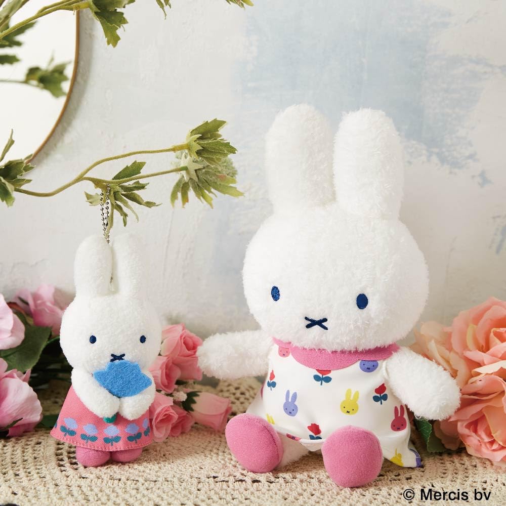 Sekiguchi Pink Miffy and Rose Mascot Keychain for Accessories- Japan Figure Store - #1 Bring To You The Best Japanese Goods