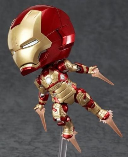 Nendoroid 349 Iron Man Mark 42 Heroâ€™s Edition + Hall Of Armor Set Figure- Japan Figure Store - #1 Bring To You The Best Japanese Goods