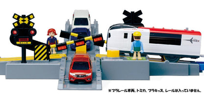 TAKARA TOMY Pla-Rail Plarail J-20 Tomica Railroad Crossing Single Track- Japan Figure Store - #1 Bring To You The Best Japanese Goods