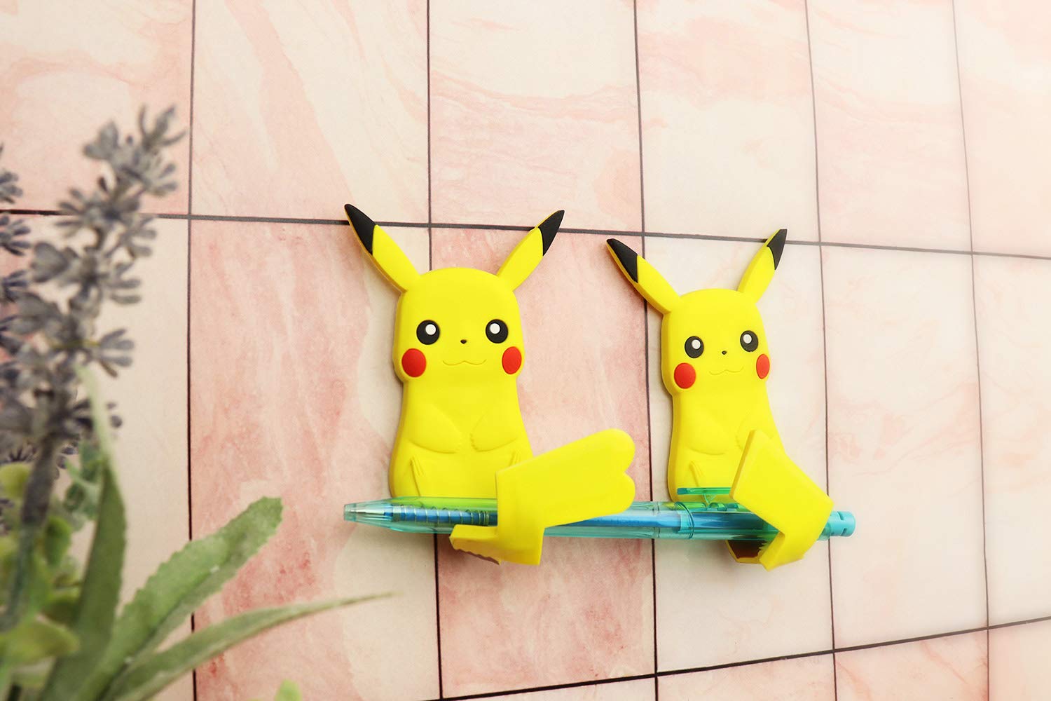 Toyo Case Female Pikachu Tail Hook SH-PM-02- Japan Figure Store - #1 Bring To You The Best Japanese Goods