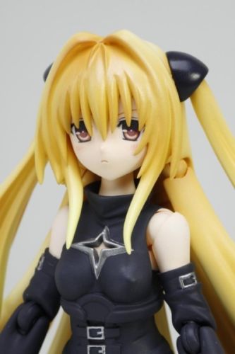 S.h.figuarts To Love Ru Darkness Golden Darkness Konjiki No Yami Figure Bandai- Japan Figure Store - #1 Bring To You The Best Japanese Goods