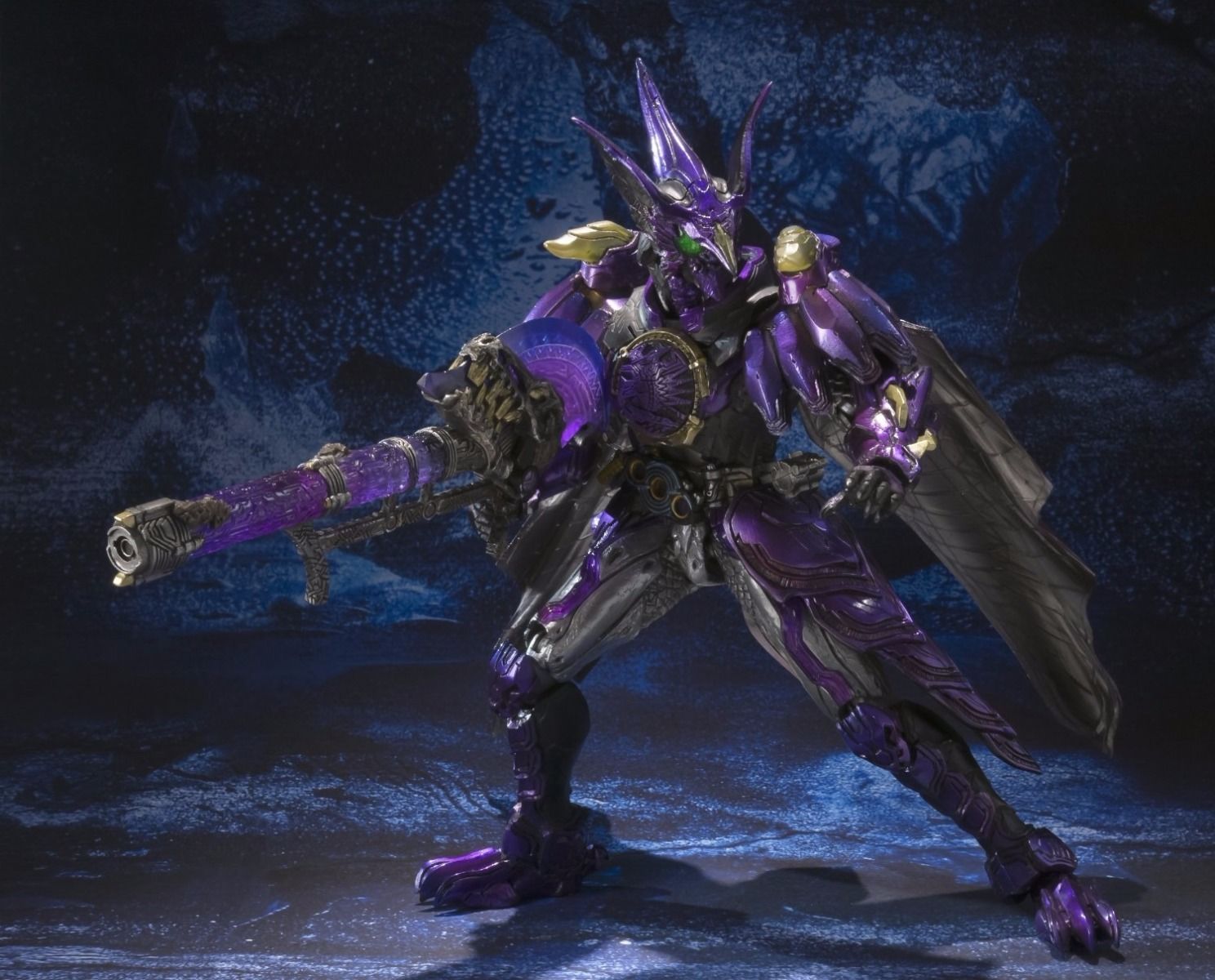 S.i.c. Masked Kamen Rider Ooo Putotyra Combo Action Figure Bandai- Japan Figure Store - #1 Bring To You The Best Japanese Goods