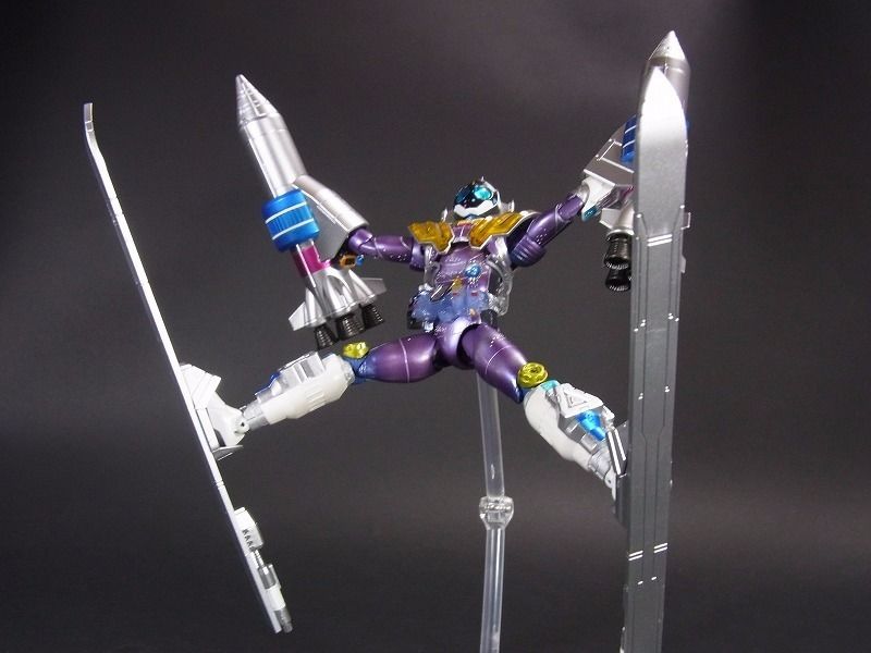 S.h.figuarts Masked Kamen Rider Fourze Meteor Nadeshiko Fusion States Bandai- Japan Figure Store - #1 Bring To You The Best Japanese Goods