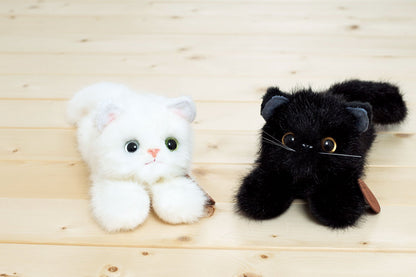 Sanei Boeki Nesoberi Cat White Crawling Plush W10xD22xH11cm- Japan Figure Store - #1 Bring To You The Best Japanese Goods