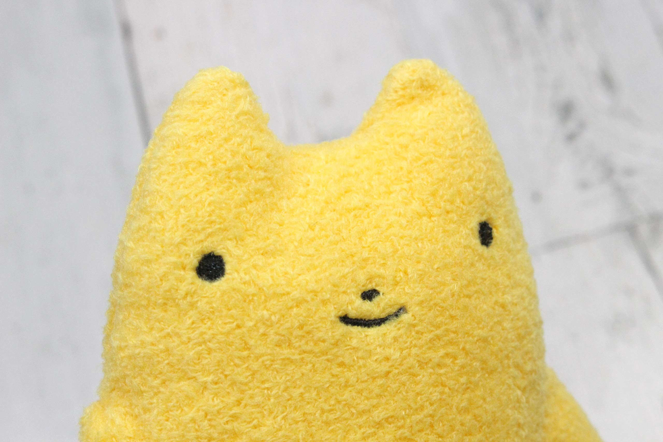 SHINADA Fumo Fumo-San Plush Doll Fumomo M 088273- Japan Figure Store - #1 Bring To You The Best Japanese Goods