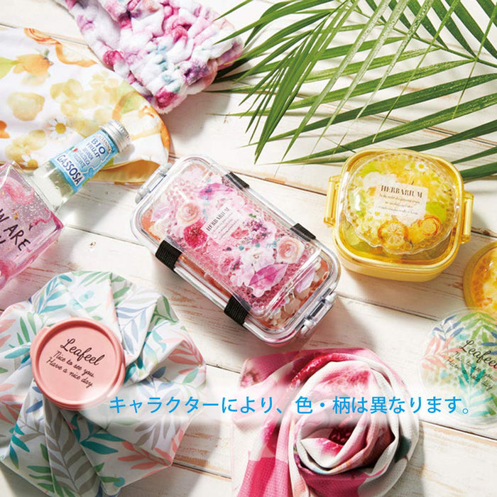 Skater Japan Ice Pack With Belt Peanuts Let'S Chia Snoopy 14X8Cm Clbb1- Japan Figure Store - #1 Bring To You The Best Japanese Goods