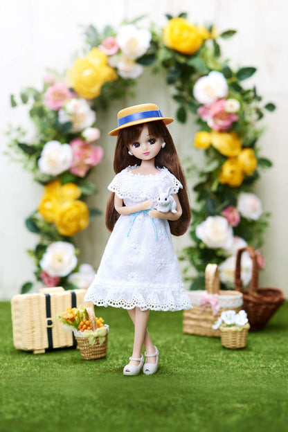 TAKARA TOMY Licca Doll Outing With A Bunny- Japan Figure Store - #1 Bring To You The Best Japanese Goods