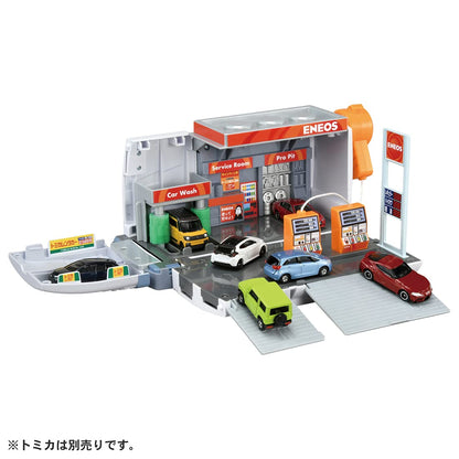 TAKARA TOMY Tomica World Transforming Gasoline Truck & Station Eneos- Japan Figure Store - #1 Bring To You The Best Japanese Goods