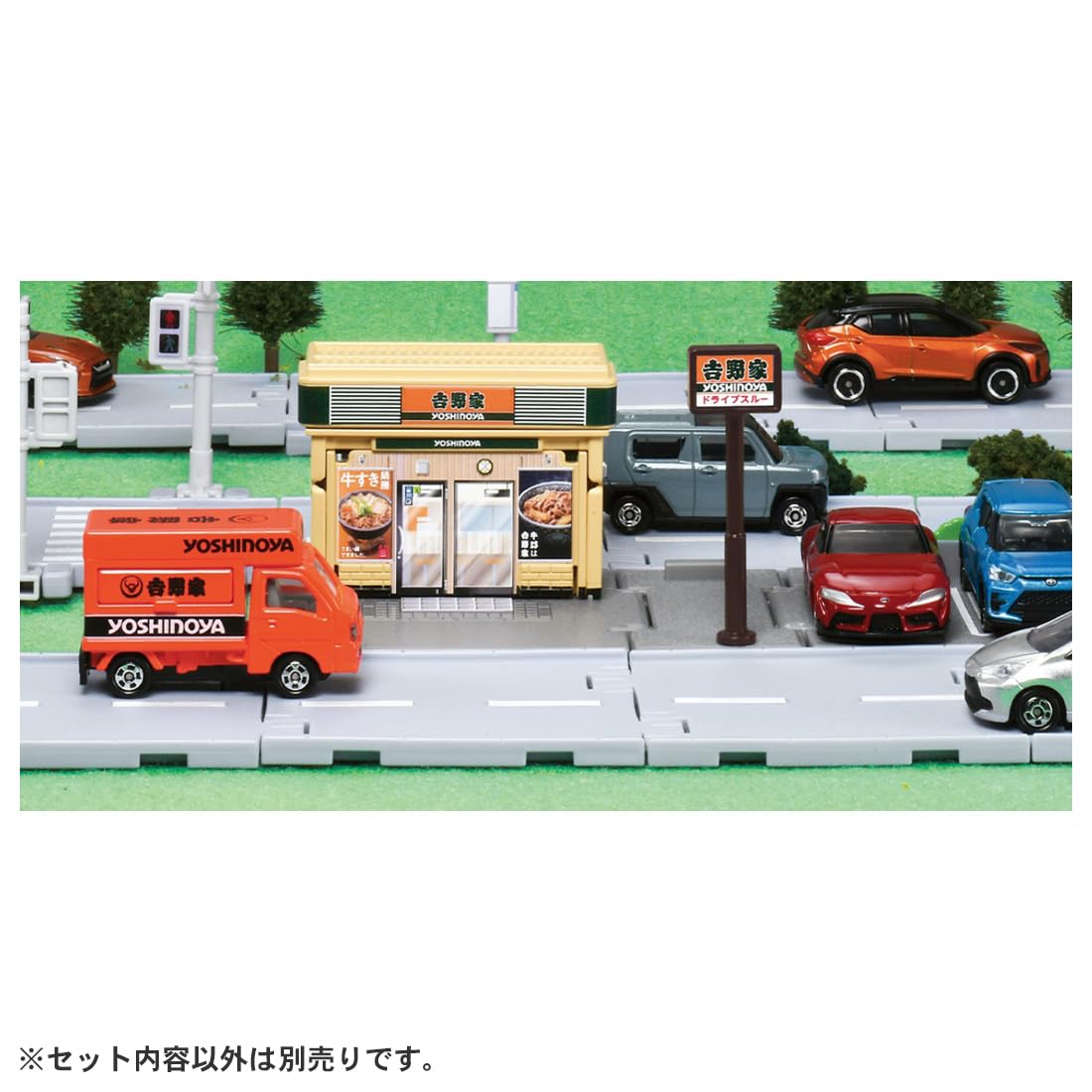 Takara Tomy Tomica Town Yoshinoya Mini Car Toy First Edition Ages 3+- Japan Figure Store - #1 Bring To You The Best Japanese Goods