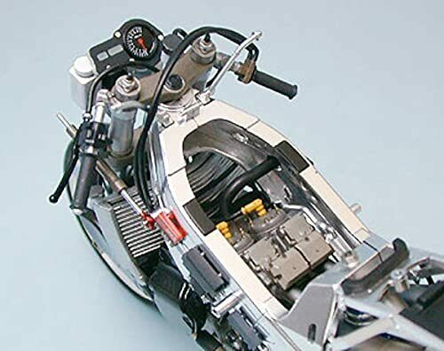 Tamiya 1/12 Otorcycle Series No.81 Suzuki Rgv-gamma Xr89 Plastic Model Kit- Japan Figure Store - #1 Bring To You The Best Japanese Goods