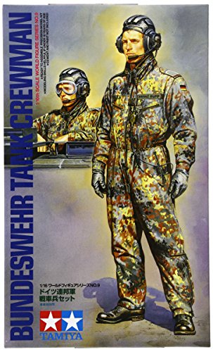 Tamiya 1/16 Bundeswehr Tank Crewman Model Kit - Japan Figure