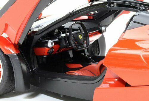Tamiya 1/24 La Ferrari Plastic Model Kit- Japan Figure Store - #1 Bring To You The Best Japanese Goods
