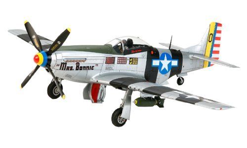 Tamiya 1/32 P-51d/k Mustang Pacific Ocean Front Model Kit - Japan Figure