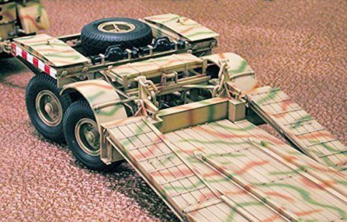 Tamiya 1/35 German 18-ton Heavy Half-track Famo & Sd.ah.116 Model Kit Japan- Japan Figure Store - #1 Bring To You The Best Japanese Goods